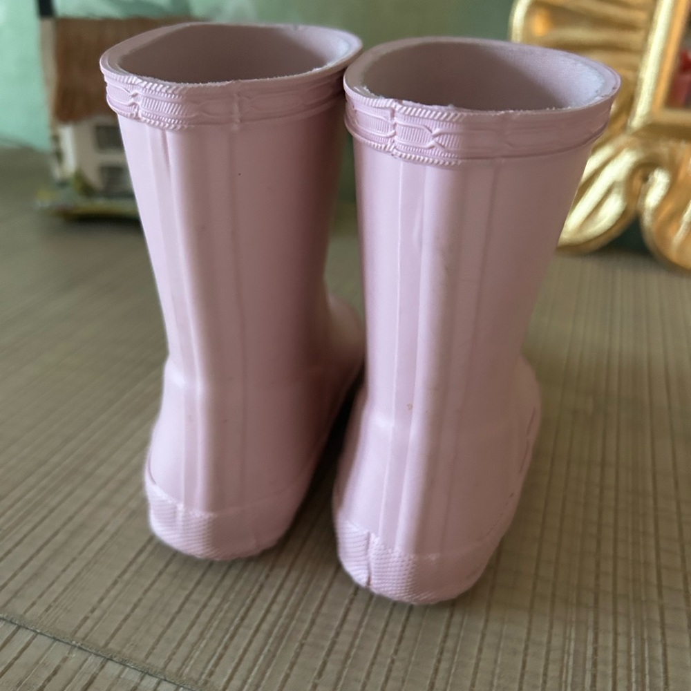 Hunter Blush Waterproof Boots - Picture 3 of 4